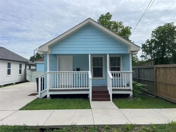 3340 Simmons St, Houston, TX 77004