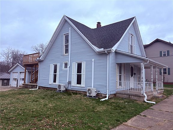3rd image of 202 W Main St