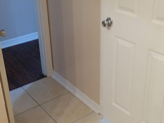 4th image of 6172 Westgate Dr APT 304