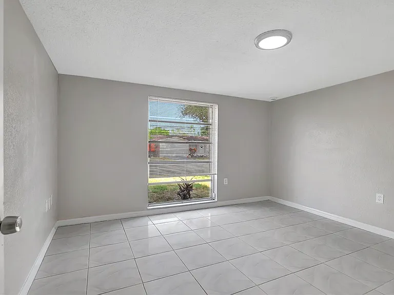 7210 Parrot Dr — Photo 29