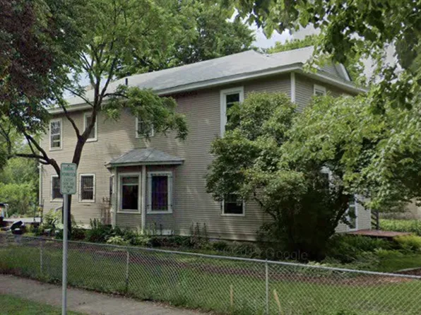 2544 29th Ave S, Minneapolis, MN 55406