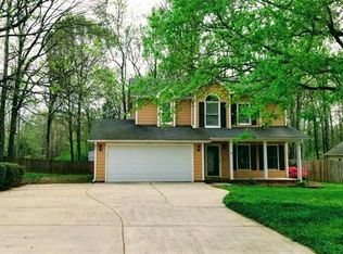 2001 Mill House Ln #L1, Matthews, NC 28104
