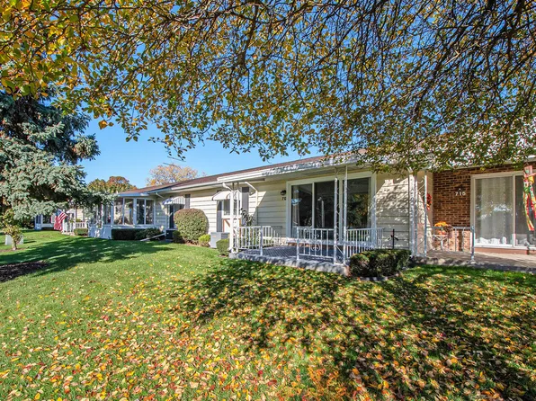 713 60th St SE, Kentwood, MI 49548
