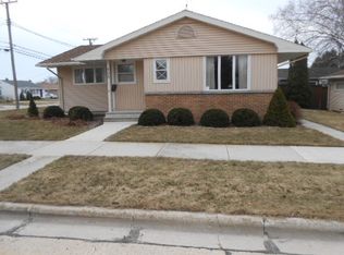 803 24th St, Two Rivers, WI 54241