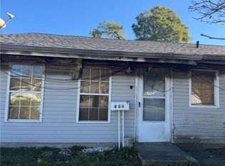 610 Huntlee Dr, New Orleans, LA 70131