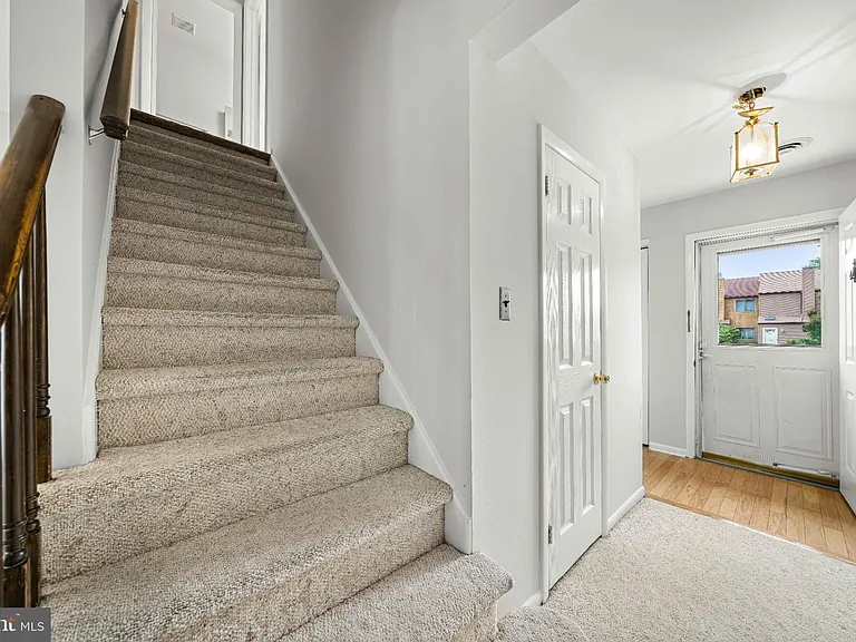 132 E Green Valley Cir — Photo 12