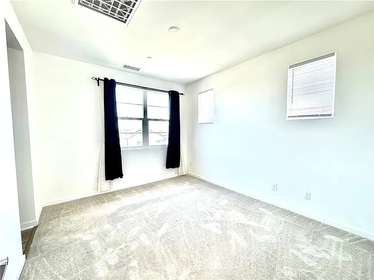 4422 S Bryan Paseo — Photo 12