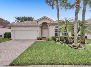 153 SW 164th Ave, Pembroke Pines, FL 33027