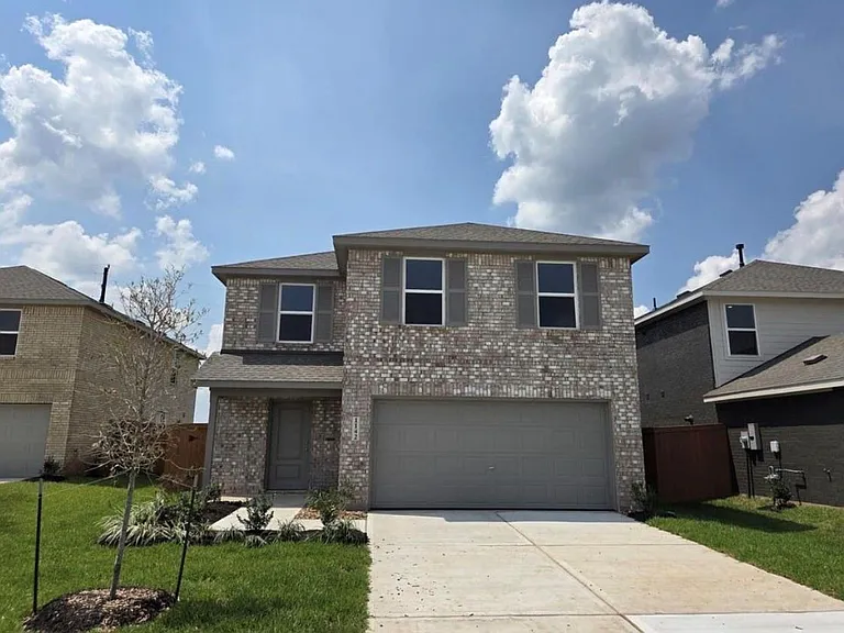 10418 Birds Nest Dr — Photo 1