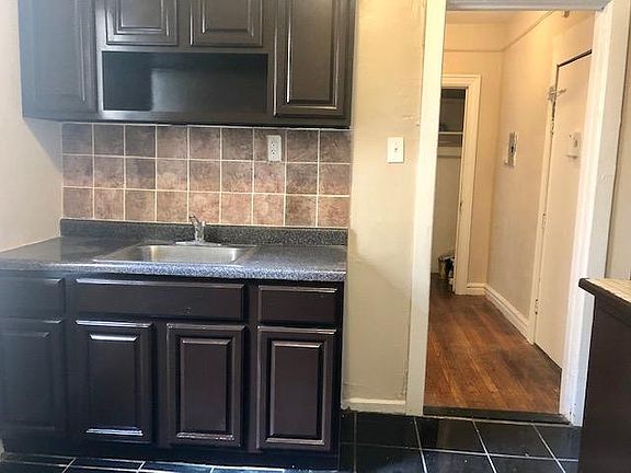 2nd image of 241 S Arlington Ave APT 105