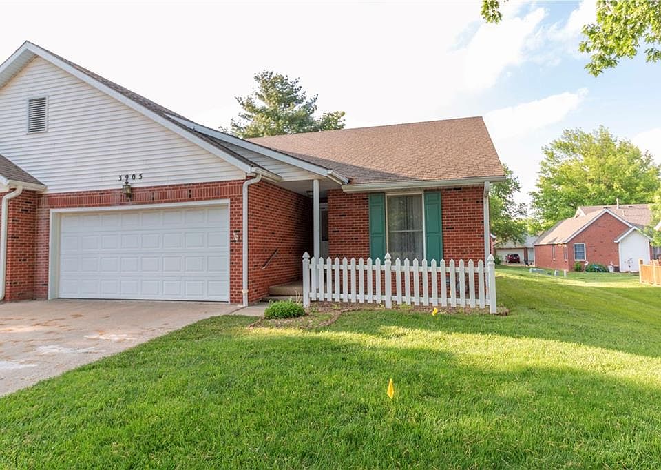 1st image of 3905 Westgate Dr