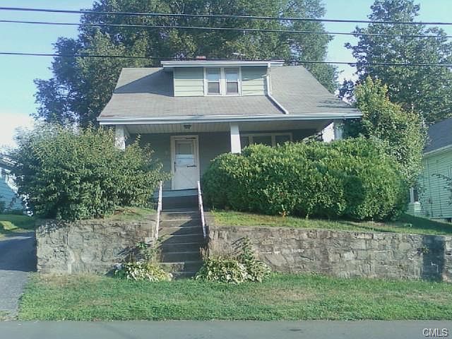 2nd image of 41 Ashton St