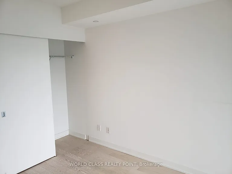 25 Richmond St E #1209 — Photo 6