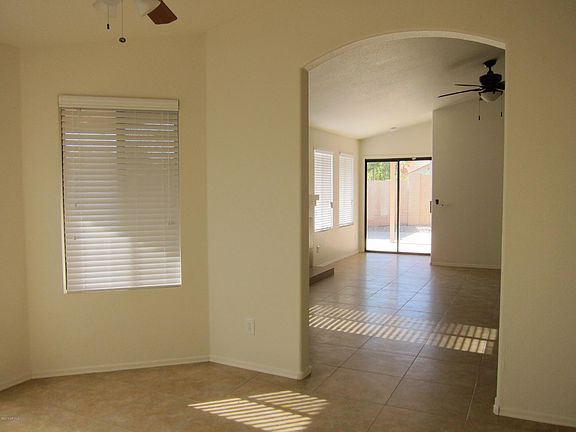 3rd image of 4508 E Wildwood Dr