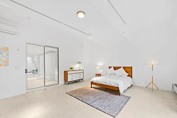 Sold by Corcoran | media 14