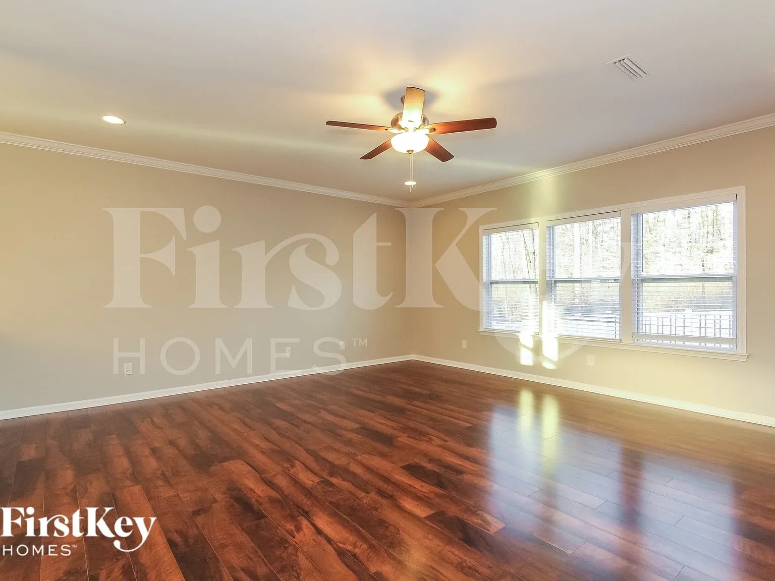 4 bed, 2.5 bath, 2930 sqft, $2,530 — Photo 2