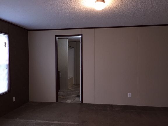 2nd image of 143 Vevay Dr S