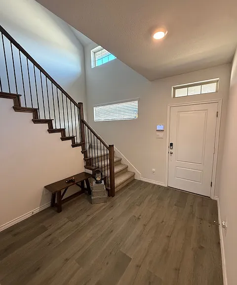 3837 Silver City Ave — Photo 3