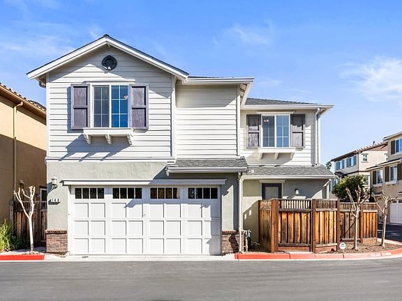 4th image of 148 English Rose Cir