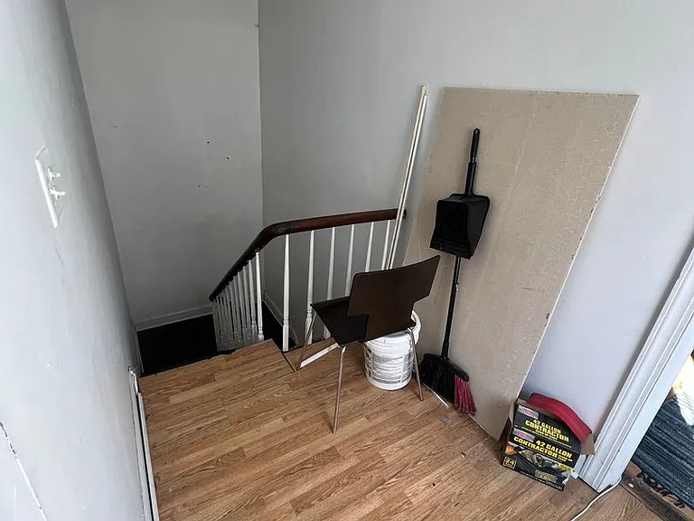 1235 W Cary St — Photo 18