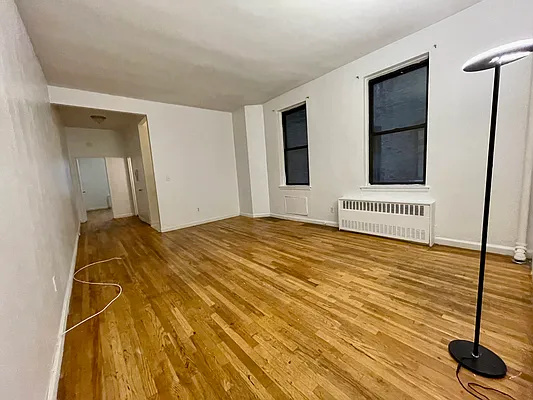 Rented by Compass | media 9