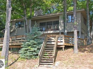 6963 S Glen Lake Rd, Glen Arbor, MI 49636