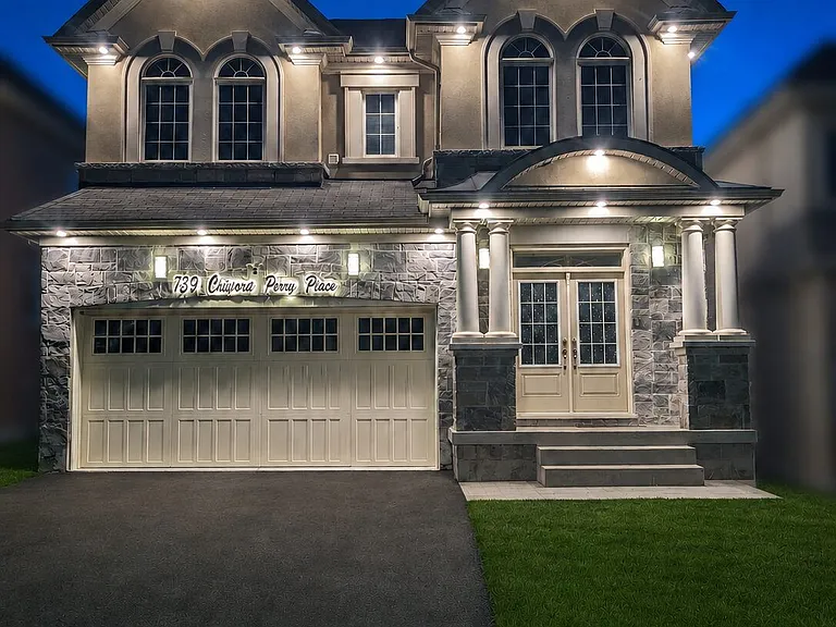 739 Clifford Perry Pl — Photo 3