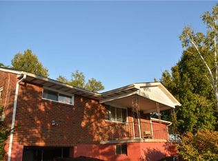121 Rose Ave, Canonsburg, PA 15317