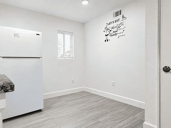 2nd image of 4404 Bellfort Ave #8