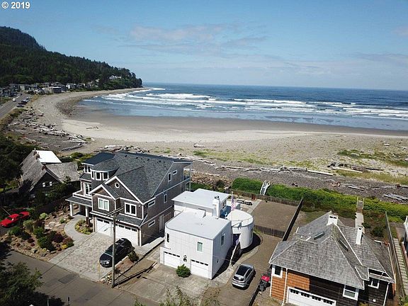 5th image of 2456 Ocean Vista Dr