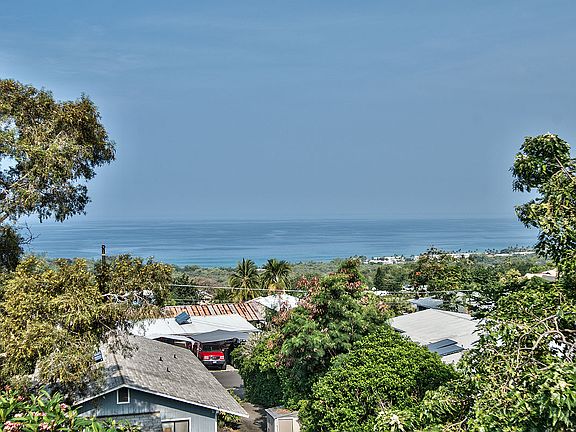 3rd image of 77-6594 Sea View Cir