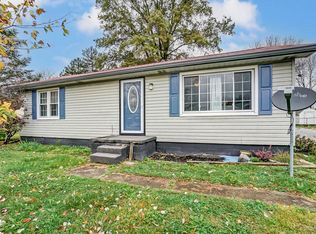 210 Bland Ave, Blanchester, OH 45107