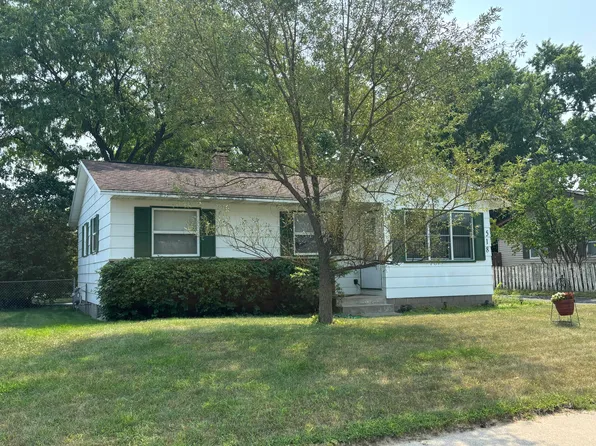 518 10th Pl N, Onalaska, WI 54650