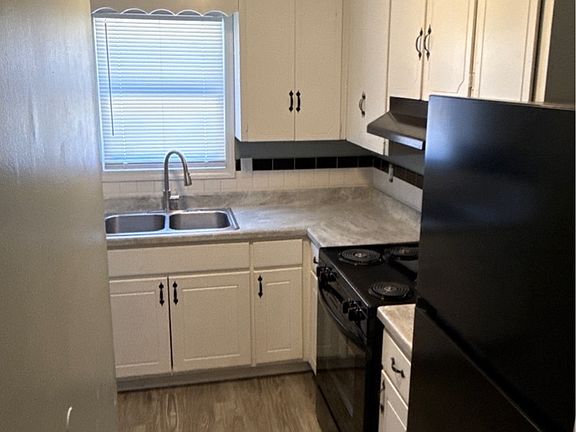 4th image of 111 Aqua Ct #111