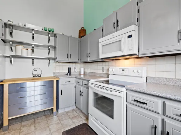 7385 S Bromley Rd, West Jordan, UT 84084