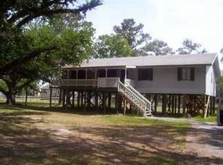 1315 Beachcomber Rd, Sulphur, LA 70665
