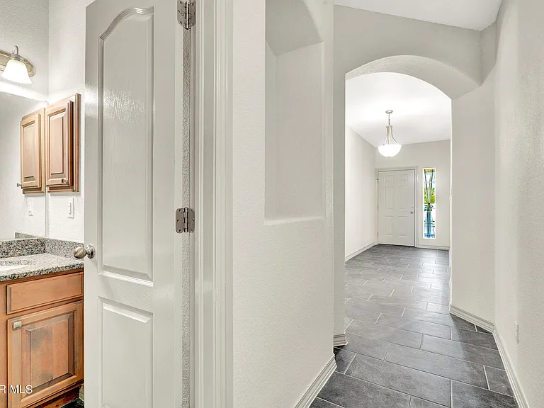 5556 Ignacio Frias Dr — Photo 6