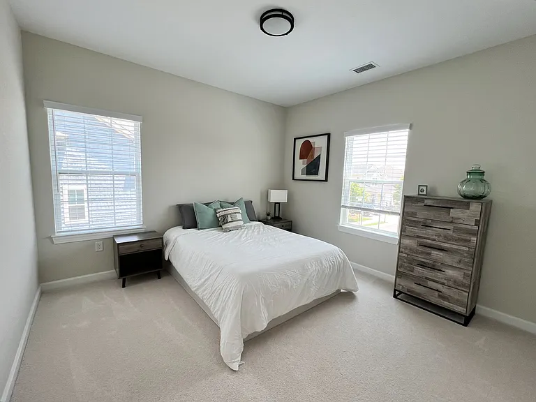 427 Middleton Way — Photo 37