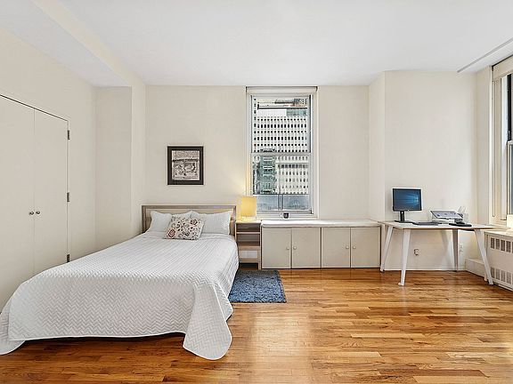 4th image of 176 Broadway APT 12D
