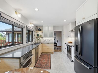 11115 Carver Ct, Burnsville, MN, 55337