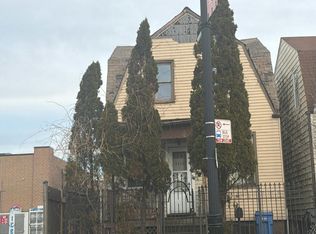 3950 W Montrose Ave, Chicago, IL 60618