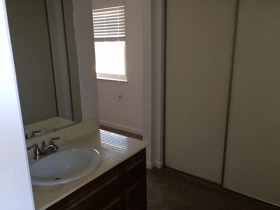 5th image of 776 Wedgewood Dr