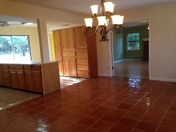 3rd image of 27918 Bonn Mountain St