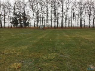 2050 Redbud Ln, Delta, OH 43515