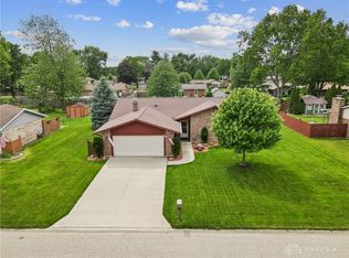 485 Wisteria Dr, Troy, OH