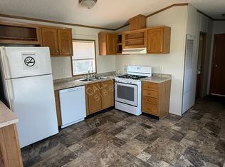 22 Clayton Dr, Clifton Park, NY 12065