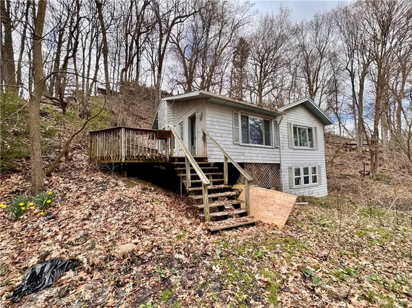 34 Rudman Dr, Rochester, NY 14622