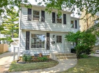 2935 N 72nd St, Milwaukee, WI 53210