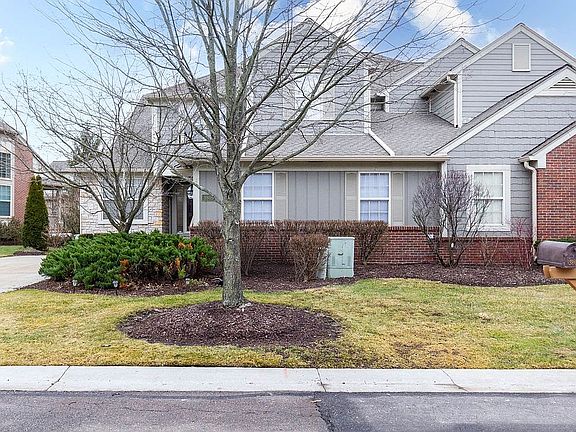 4th image of 3805 Winding Brook Cir #22