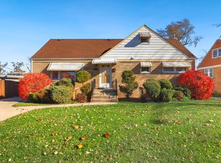 445 N Wolf Rd, Northlake, IL 60164